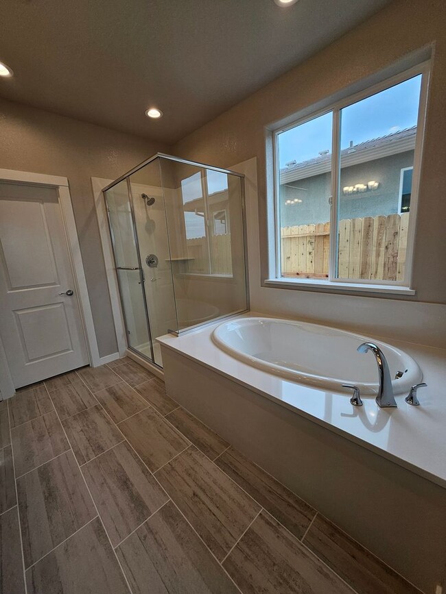 Building Photo - BRAND NEW BUILT HOME!!! 3 BEDROOM 2 BATH