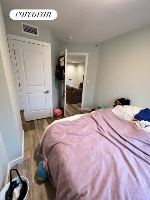 Building Photo - 30-82 Crescent St-