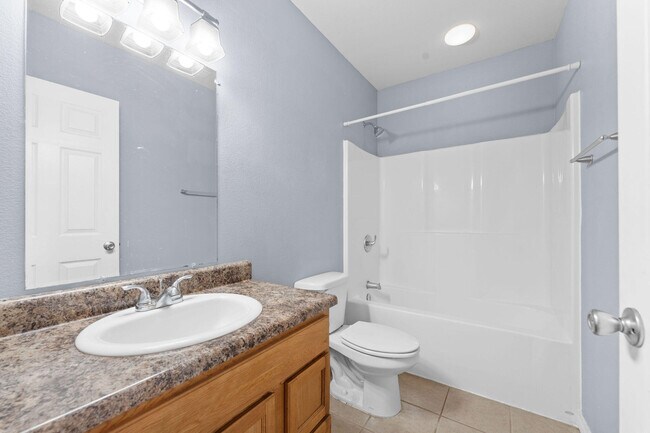 Building Photo - 12056 MO-13