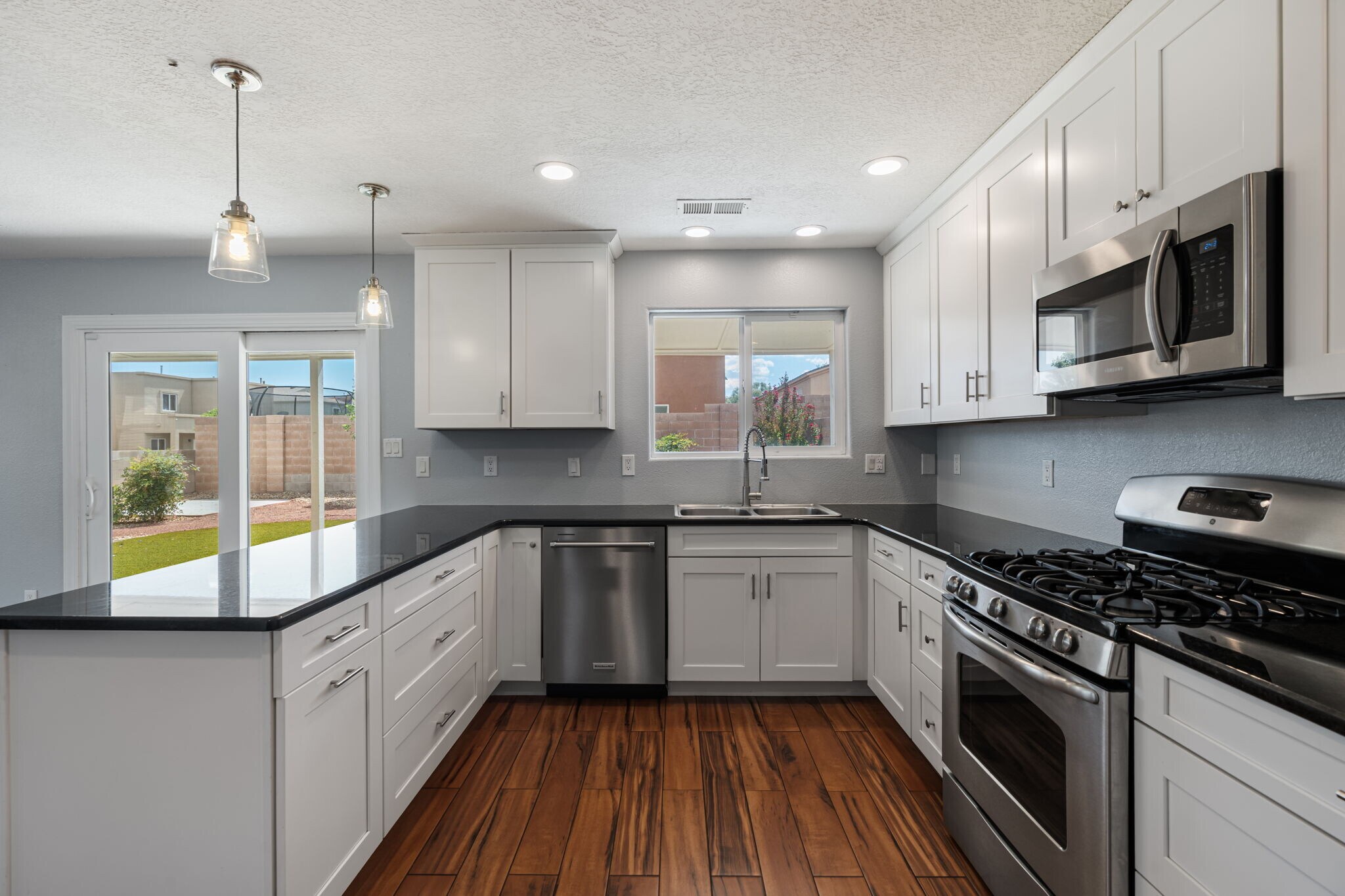 Kitchen - 8201 Wolverine Dr NW
