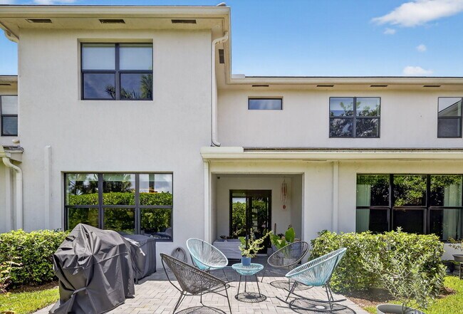 Building Photo - 4388 Serpens Ln