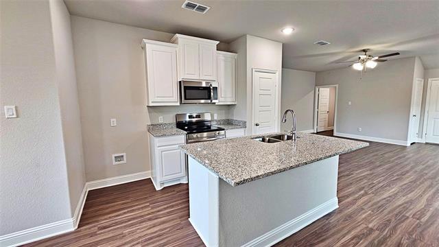 Building Photo - 434 Cypress Ln