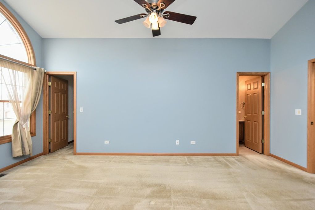 Building Photo - 5809 Fieldstone Trl