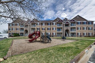 Building Photo - Top Floor Penthouse Condo in Cherry Creek School District
