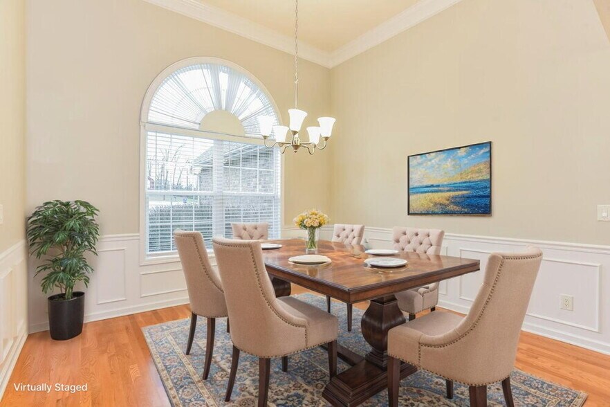 Building Photo - 5007 Monaco Dr