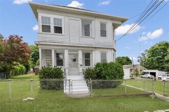 Building Photo - 87 Lyman Ave
