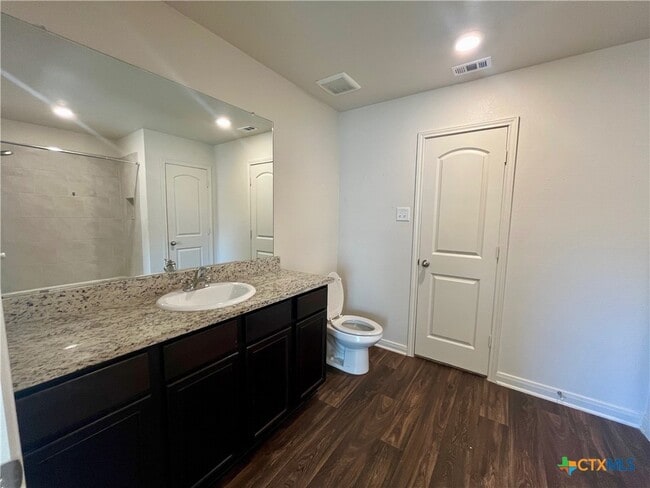 Building Photo - 3947 Turtle Creek