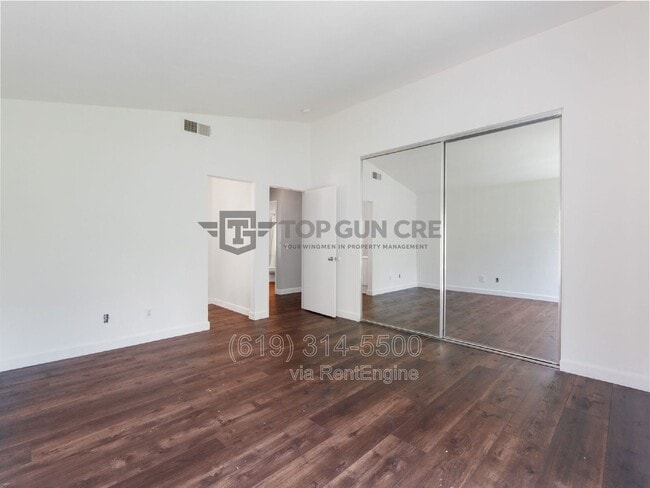 Building Photo - 523 Whitesage Rd