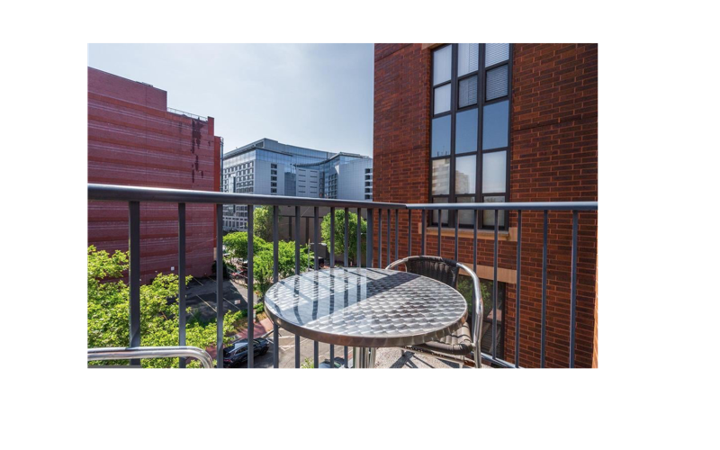 Building Photo - 1001 L St NW