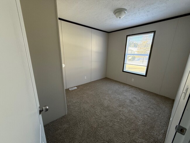 Building Photo - 247 Timber Ln