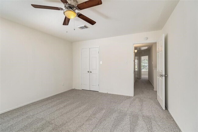 Building Photo - 9410 Calwood Cir