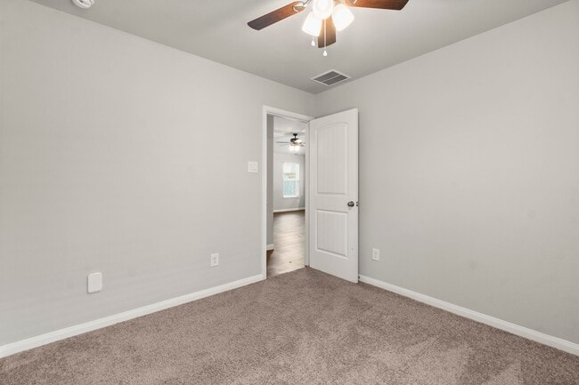 Building Photo - 13522 Luke Pr Ct