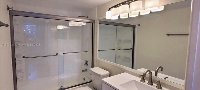 Building Photo - 19555 E Country Club Dr