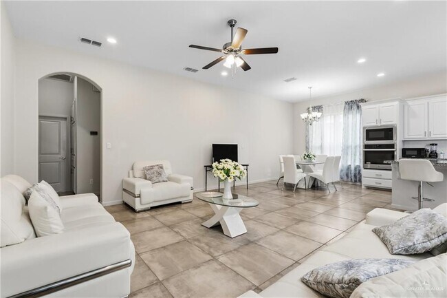 Building Photo - 5312 Escondido Pass