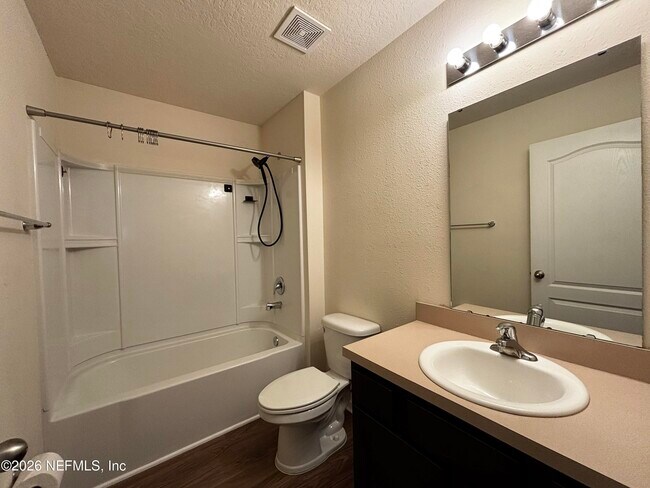 Building Photo - 9086 Tahoe Ln