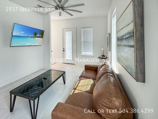 Building Photo - 1937 Iberville St