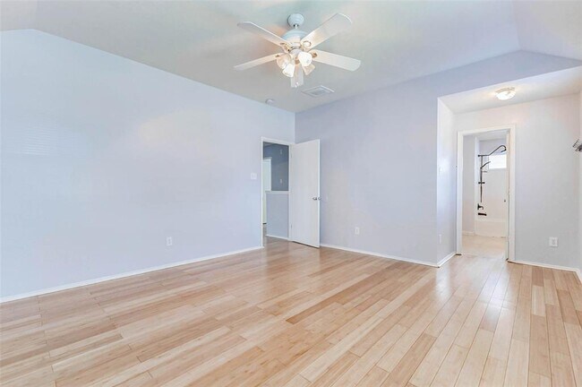Building Photo - 4722 Windy Cypress Ct