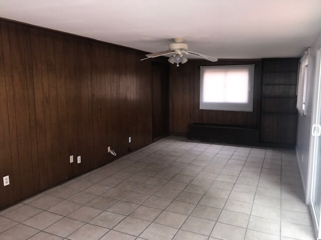 Building Photo - 3/2 Bedroom home in El Cajon with a POOL!