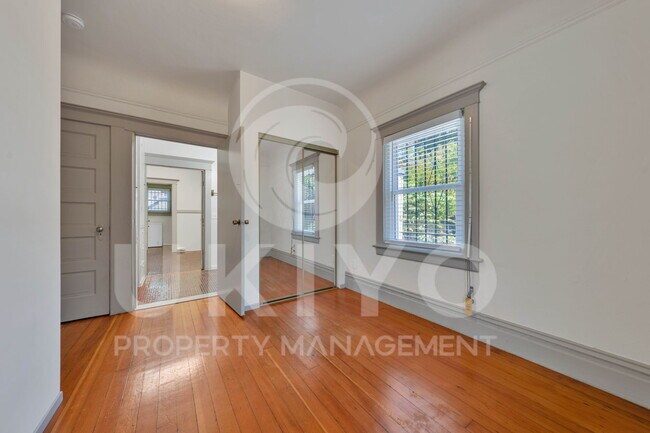 Building Photo - 3337 California St