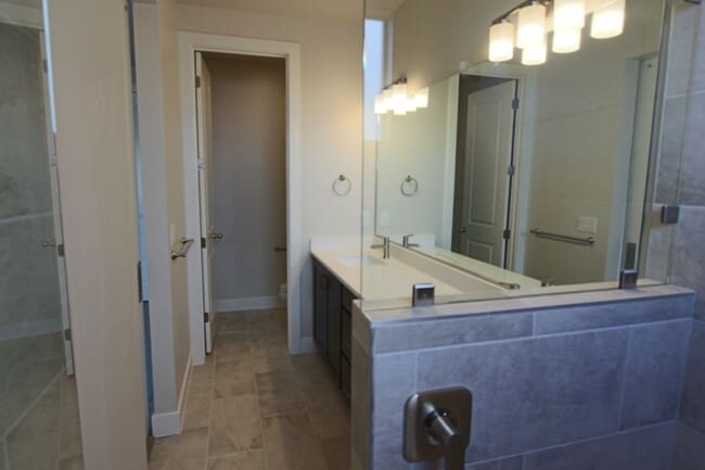 Building Photo - BRAND NEW: 2170+ SQFT and majestic VIEWS