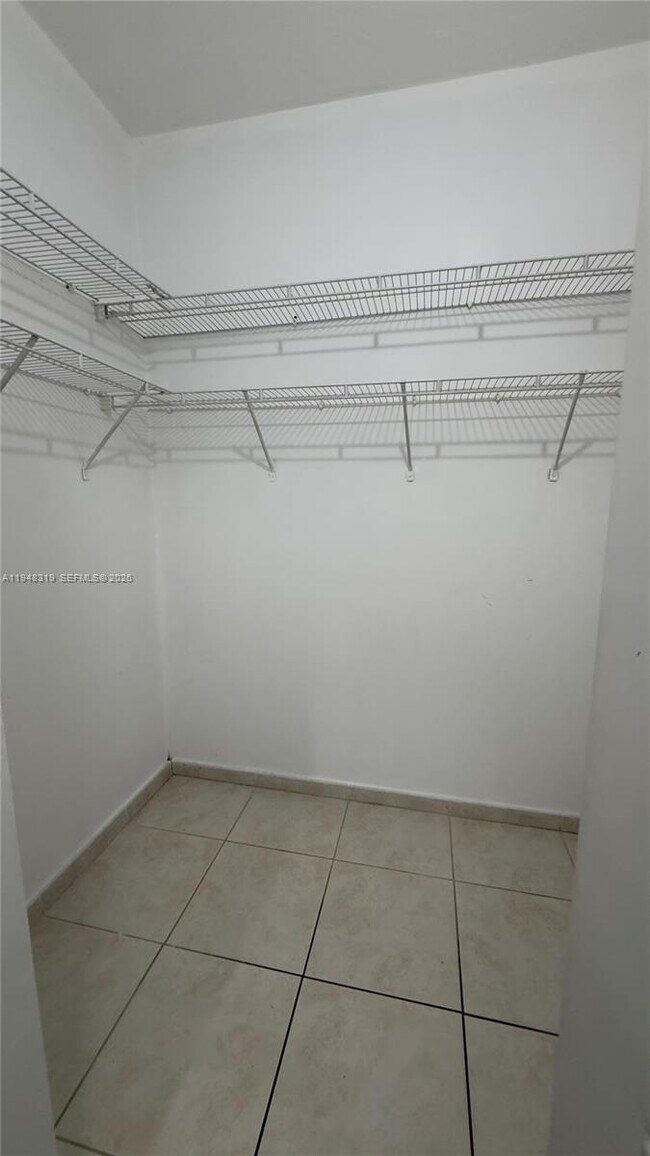 Building Photo - 7290 NW 114th Ave