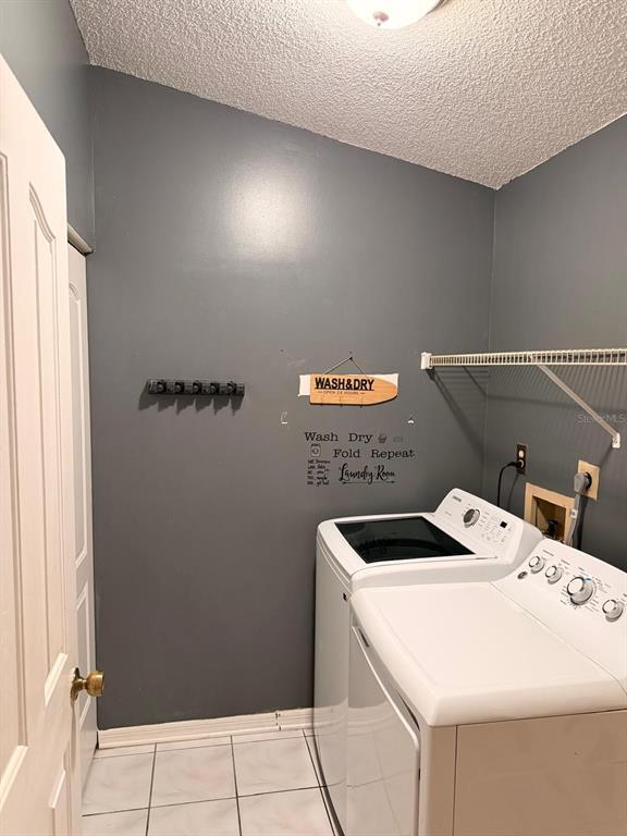 Building Photo - 104 Brewster Ln