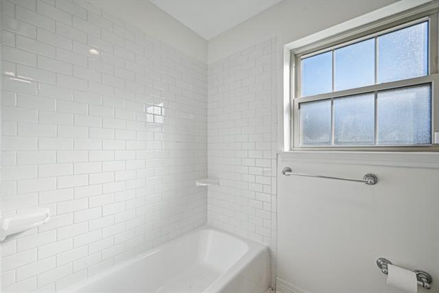 Building Photo - 5833 Birchbrook Dr