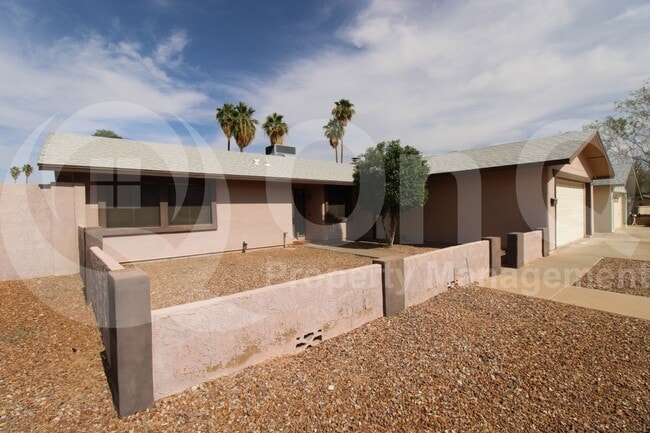 Building Photo - 6737 S Newberry Rd