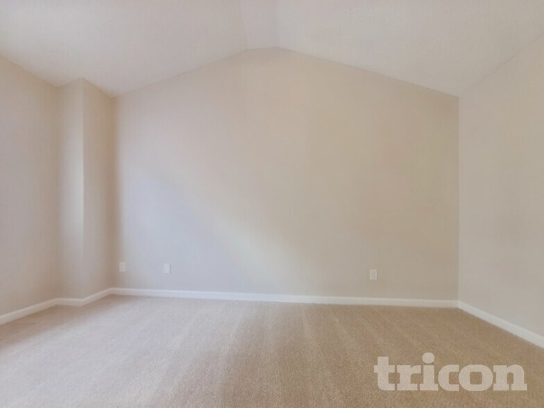 Building Photo - 7093 Springgrove Ct