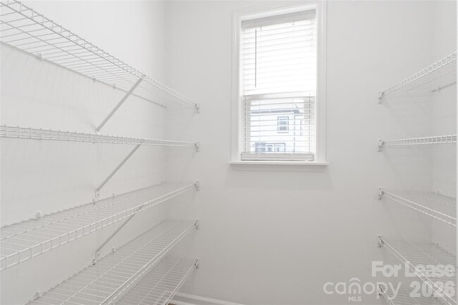 Building Photo - 3012 Rexton Ln