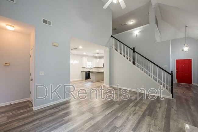 Building Photo - 5192 Centennial Creek View NW