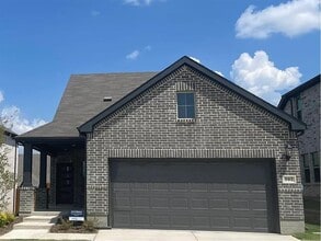 Building Photo - 502 Willet Dr