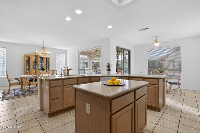 Building Photo - 15796 W Eucalyptus Ct