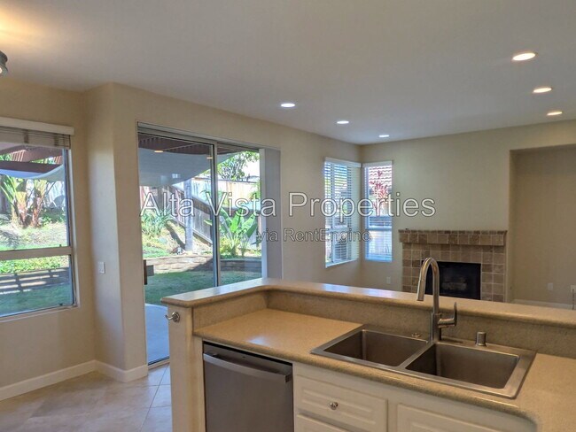 Building Photo - 13620 Essence Rd