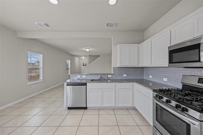 Building Photo - 3103 Crystal Bend Dr