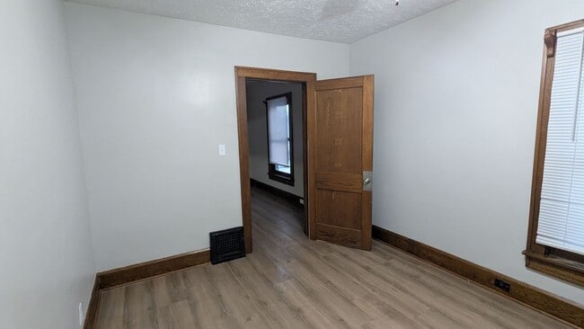 Building Photo - Welcome to this newly renovated gem located in the heart of North Canton