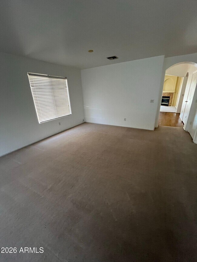 Building Photo - 29429 N Blackfoot Daisy Dr