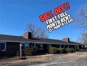 Building Photo - 14897 Dutchmans Dr