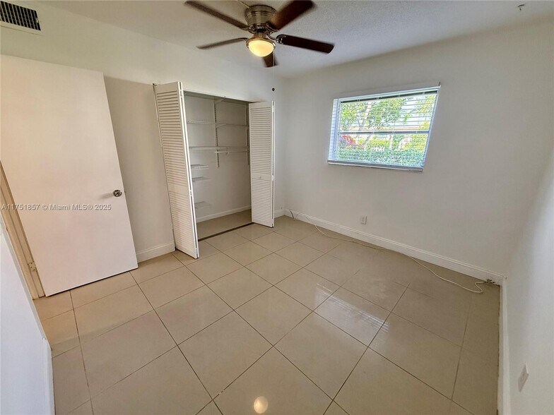 Building Photo - 22785 SW 66th Ave