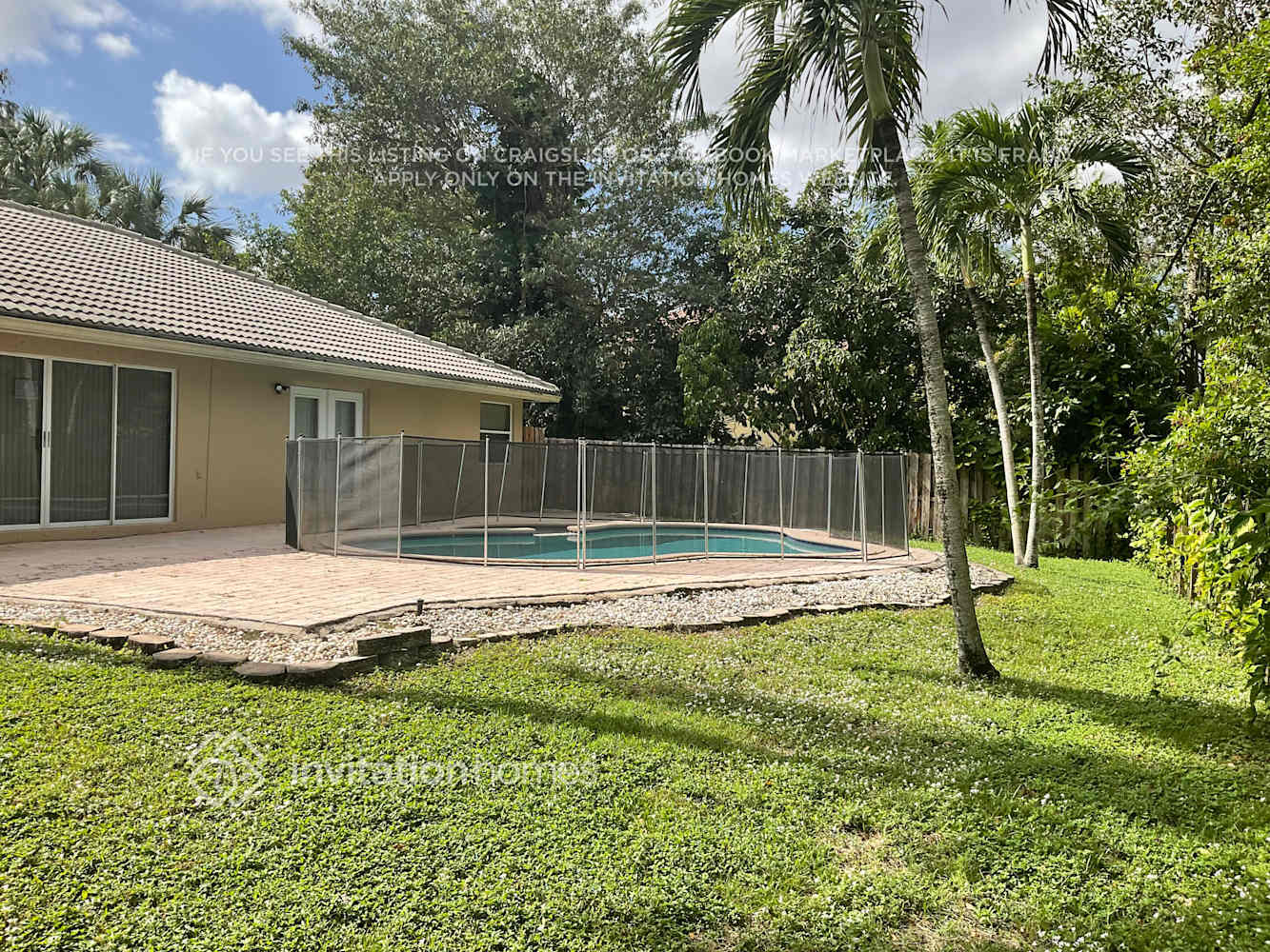 Building Photo - 6525 NW 54th Ct