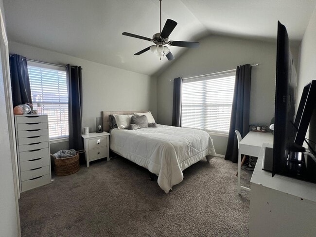 Building Photo - 2788 W Auburn Dr