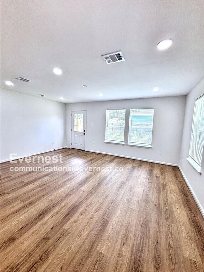Building Photo - 9913 Porto Rico Rd