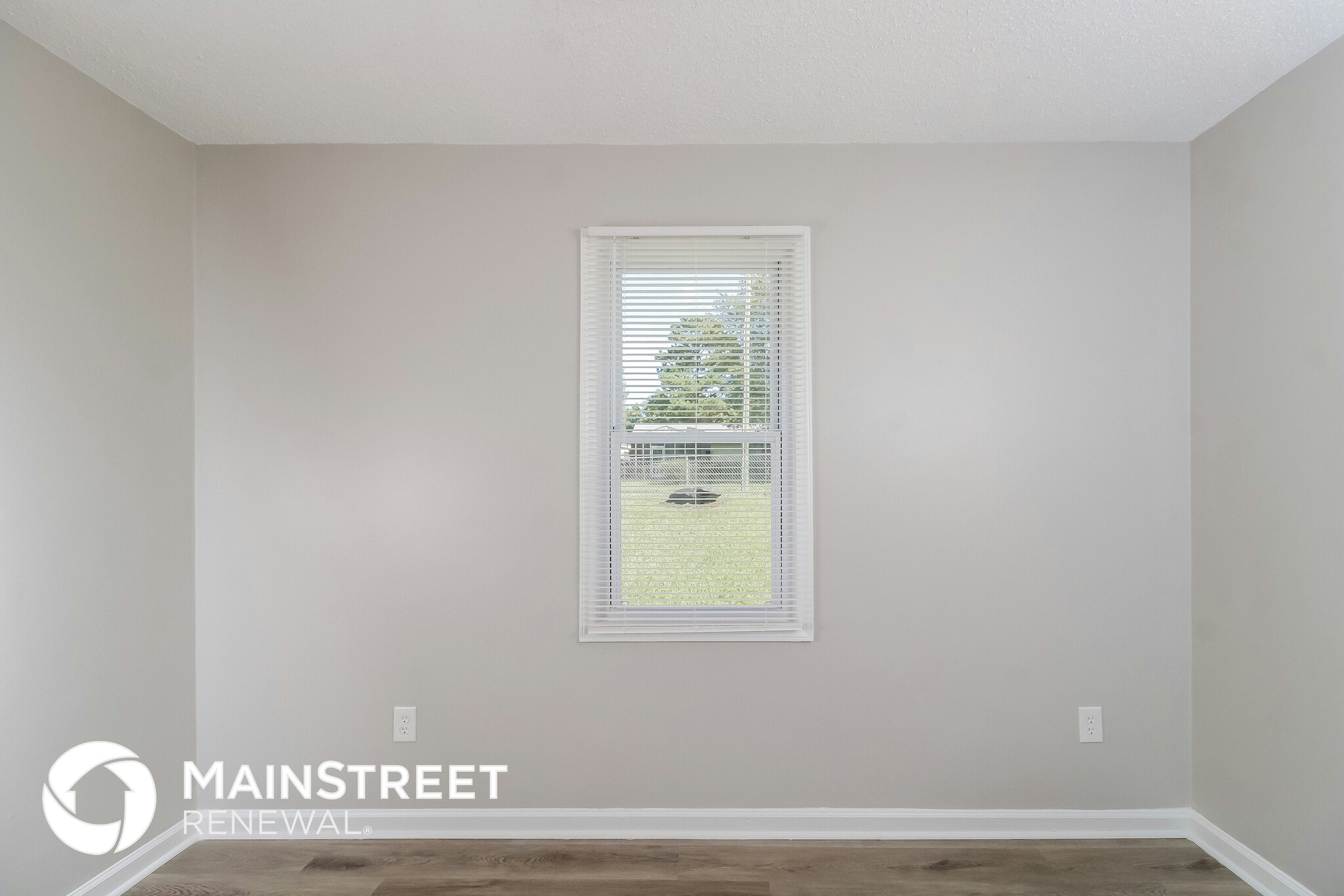 Building Photo - 2318 Acorn Rd