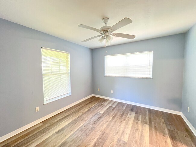Building Photo - 24535 NW 189th Ave