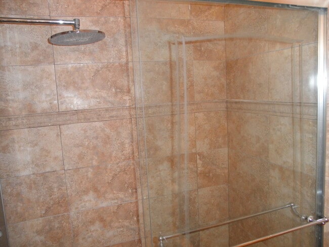 Building Photo - Waterview Estates