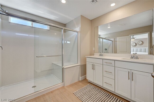 Building Photo - 10029 Luna River Ave