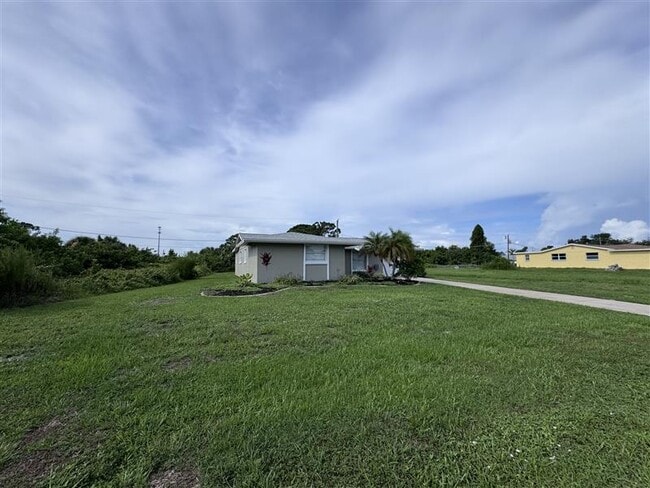 Building Photo - 3445 Sarto Ln