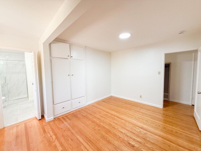 Building Photo - Floresta Gardens San Leandro Ranch Home
