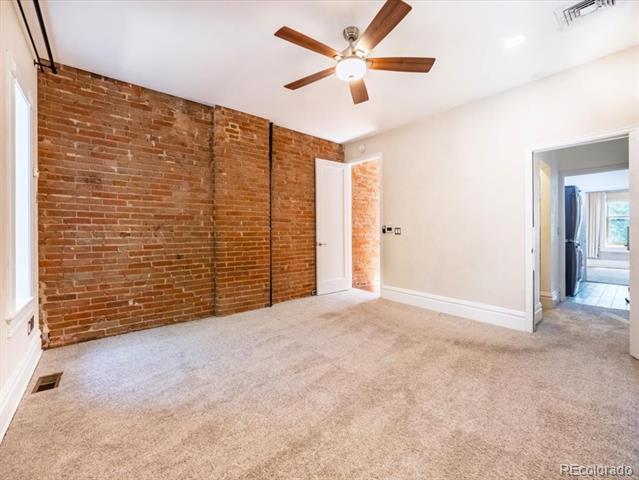 Building Photo - 2753 Champa St