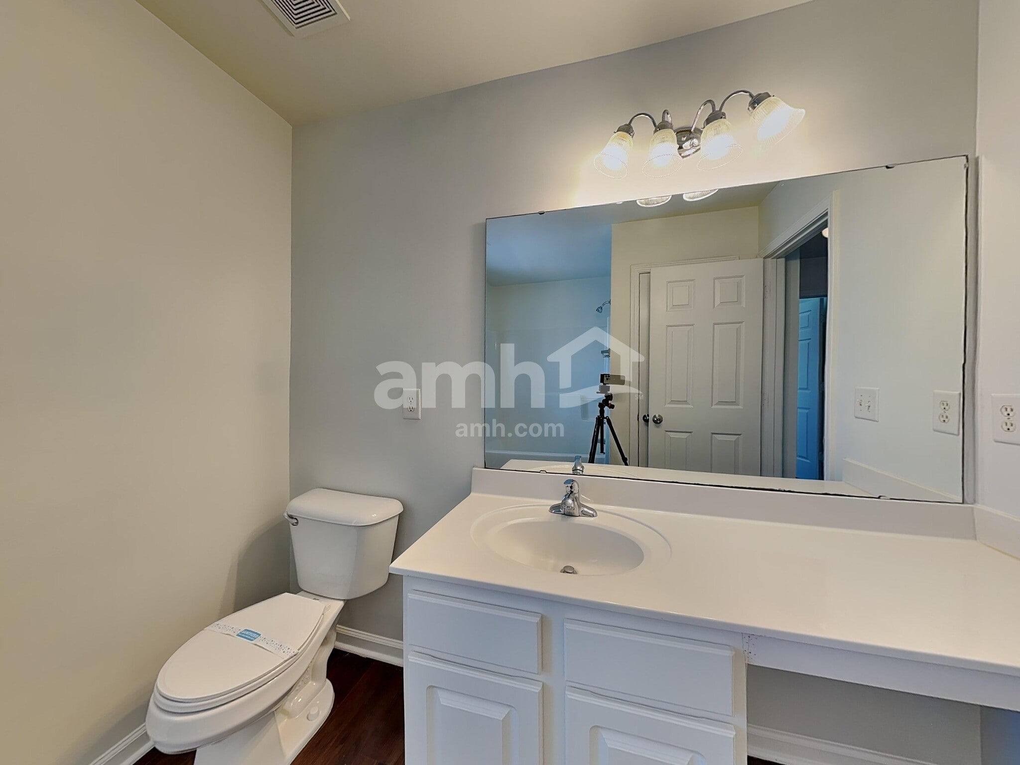 Building Photo - 6001 Ricker Rd